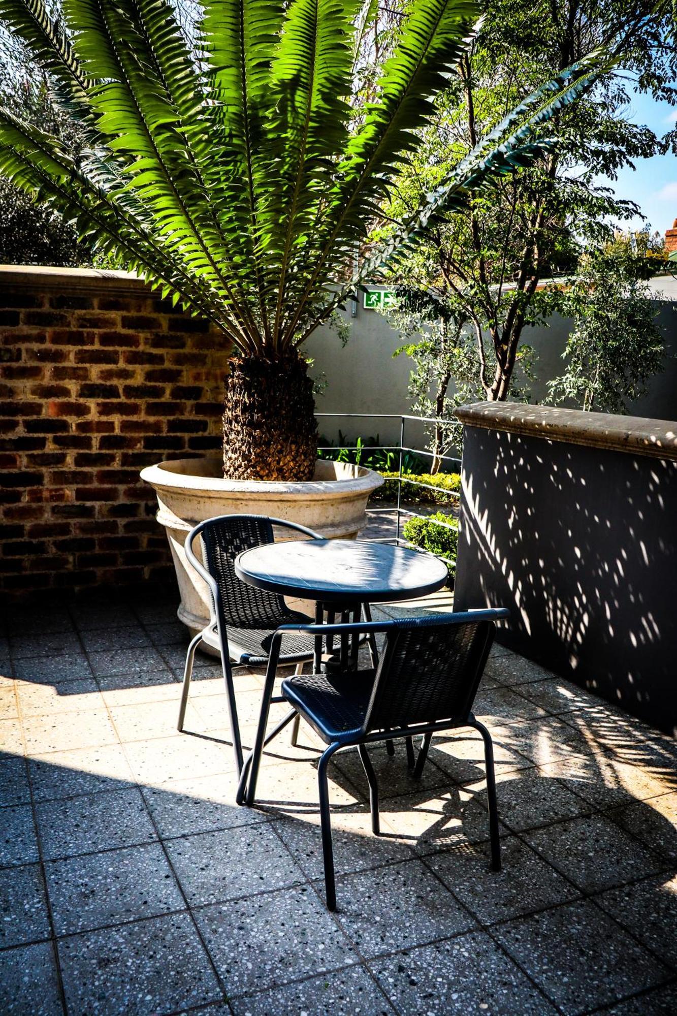 The Wantage Suites Johannesburgo Exterior foto